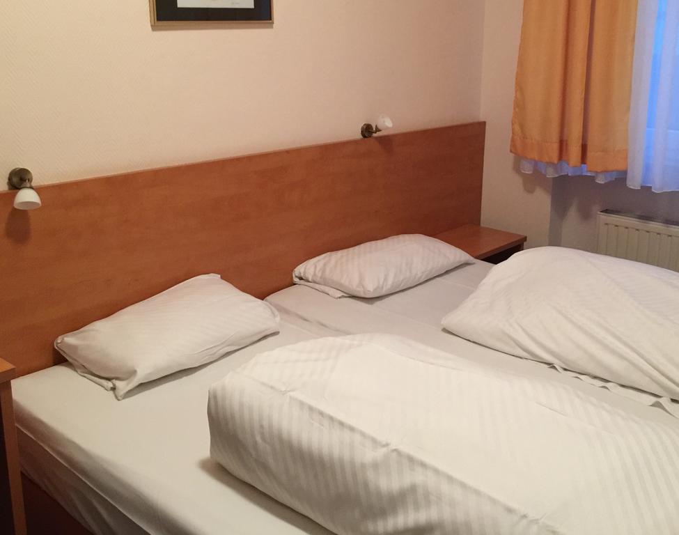 Hotel Union Франкфурт-на-Майне Экстерьер фото